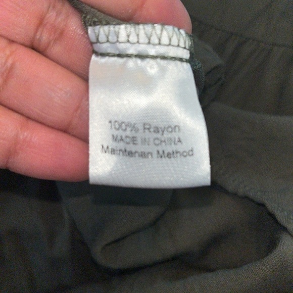 MEROKEETY Flutter Sleeve Smocked Midi Dress V Neck Casual Tiered w/ Pockets - Picture 9 of 9